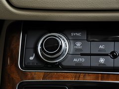 奥迪A8 2013款 30FSI 专享型