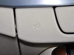 奥迪A8 2013款 30FSI 专享型