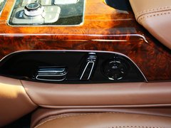 奥迪A8 2013款 55TFSI quattro豪华型