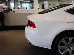 奥迪A7 2013款 35FSI quattro 进取型