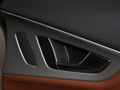 奥迪A7 2013款 30FSI 标准型