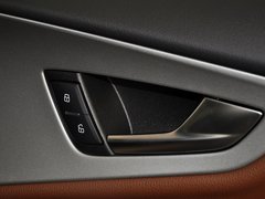 奥迪A7 2013款 30FSI 标准型