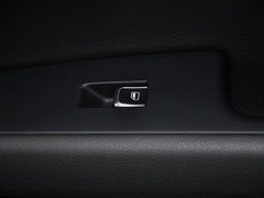 奥迪A7 2013款 30FSI 标准型