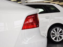 奥迪A7 2013款 30FSI 标准型
