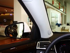 凯迪拉克SRX 2013款 3.0L 自动 舒适型 5座