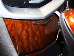 凯迪拉克SRX 2013款 3.0L 自动 舒适型 5座