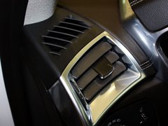 凱迪拉克SRX 2013款 3.0L 自動 舒適型 5座