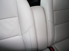 沃尔沃C30 2013款 2.0L DCT 炫动款