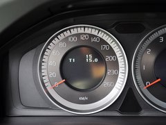 沃尔沃XC60(进口) 2013款 2.0T 自动 智尊版 5座