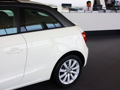 奥迪A1 2013款 30TFSI 1.4T Sportback Ego