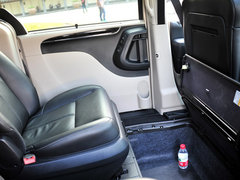 大捷龙（进口） 2013款 3.6L 自动 豪华版 7座