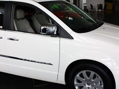 大捷龙（进口） 2013款 3.6L 自动 豪华版 7座
