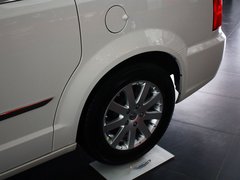 大捷龙（进口） 2013款 3.6L 自动 豪华版 7座
