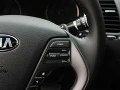 东风悦达起亚 1.6L 自动 方向盘右侧