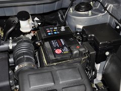 长安乘用车  1.6L 手动 蓄电池特写