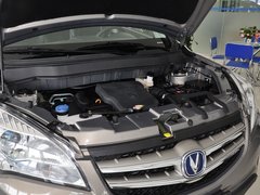 长安乘用车  1.6L 手动 发动机主体特写