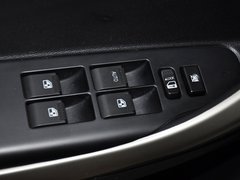长安CS35 2012款 1.6L 手动 豪华型 5座