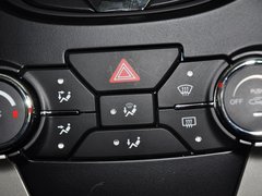长安CS35 2012款 1.6L 手动 豪华型 5座