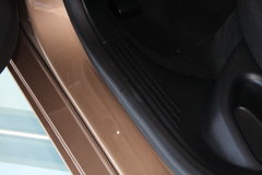 沃尔沃V40 2013款 2.0T 自动 智逸版