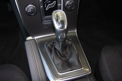 沃尔沃V40 2013款 2.0T 自动 智逸版