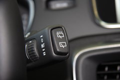 沃尔沃V40 2013款 2.0T 自动 智逸版