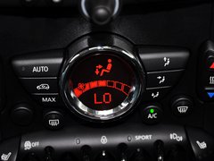 MINI PACEMAN 2013款 1.6T AT COOPER S ALL4版 4座