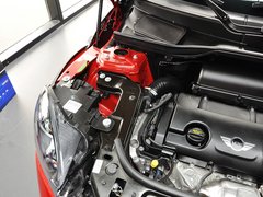 MINI PACEMAN 2013款 1.6T AT COOPER S ALL4版 4座