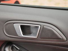 嘉年华(进口) 2013款 1.6T 手动 三门两厢版 ST