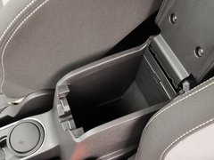 嘉年华(进口) 2013款 1.6T 手动 三门两厢版 ST
