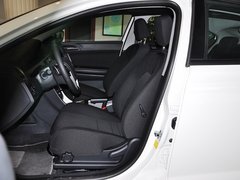 MG  MG6 掀背 1.8L AT 驾驶席座椅正视图