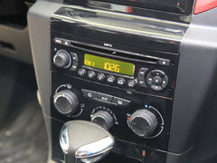世嘉 2013款 两厢 1.6L 自动 CROSS