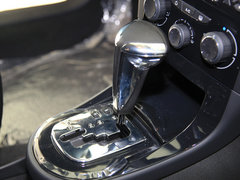 世嘉 2013款 两厢 1.6L 自动 CROSS