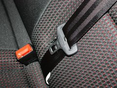 世嘉 2013款 两厢 1.6L 自动 CROSS