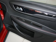 世嘉 2013款 两厢 1.6L 自动 CROSS
