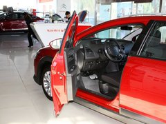 世嘉 2013款 两厢 1.6L 自动 CROSS