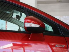 世嘉 2013款 两厢 1.6L 自动 CROSS
