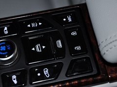 纳智捷 MASTER CEO 2013款 2.2T 自动 行政版