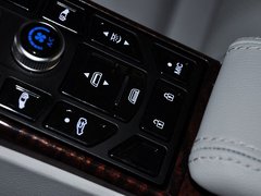 纳智捷 MASTER CEO 2013款 2.2T 自动 行政版
