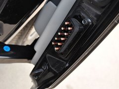 纳智捷 MASTER CEO 2013款 2.2T 自动 行政版