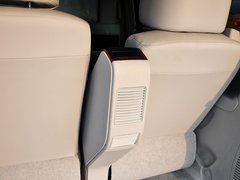 纳智捷 MASTER CEO 2013款 2.2T 自动 行政版