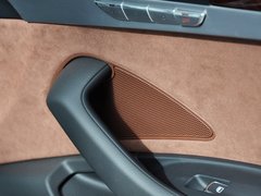 奥迪A8 2013款 45TFSI quattro 舒适型