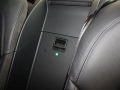 奥迪A8 2013款 50TFSI quattro 豪华型