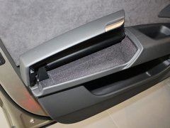 奥迪A8 2013款 50TFSI quattro 豪华型