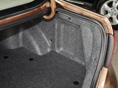比亚迪G6 2012款 2.0L 手动 尊贵型
