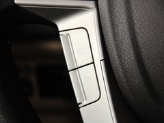 比亚迪G6 2012款 2.0L 手动 尊贵型
