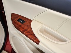 比亚迪G6 2012款 1.5T 手动 尊贵型
