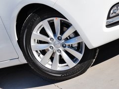 起亚K3 2013款 1.6L 手动 GLS