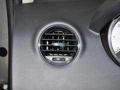 标致408 2013款 1.6L 手动 舒适版