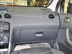 标致408 2013款 1.6L 手动 舒适版