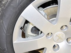 标致408 2013款 1.6L 手动 舒适版